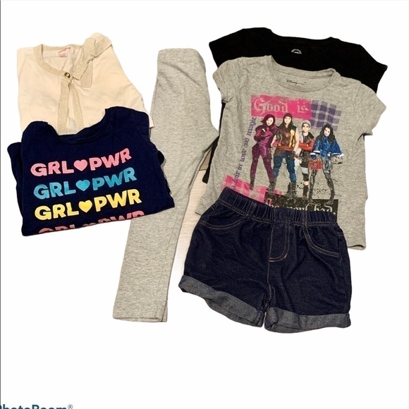 Girls size 4/5 Clothing Bundle - Picture 1 of 5